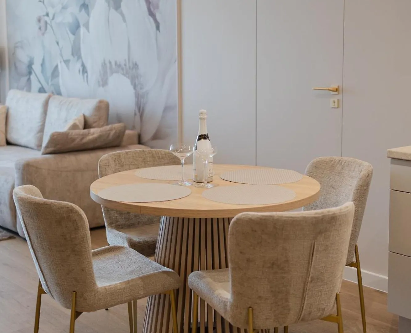 Apartamenty Paradise Kolobrzeg 0*,  Poland
